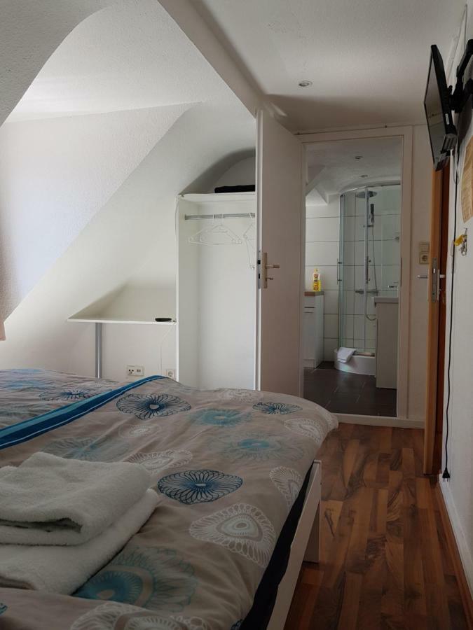 Ferienwohnung Senyu Studio Baden-Baden Exterior foto
